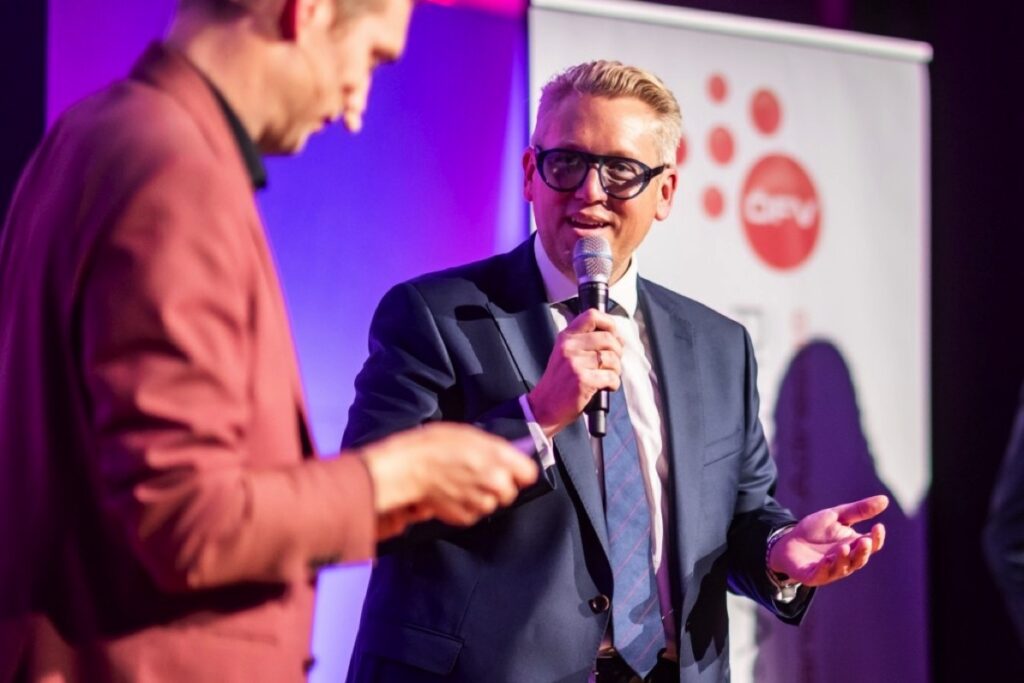 Joachim Zierhofer von KPS spricht bei der Franchise Gala